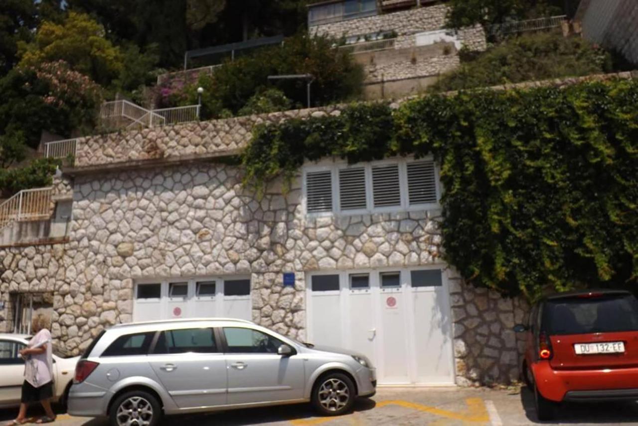 Studio Apartment Bupic- Close To Old City With Free Parking Ντουμπρόβνικ Εξωτερικό φωτογραφία